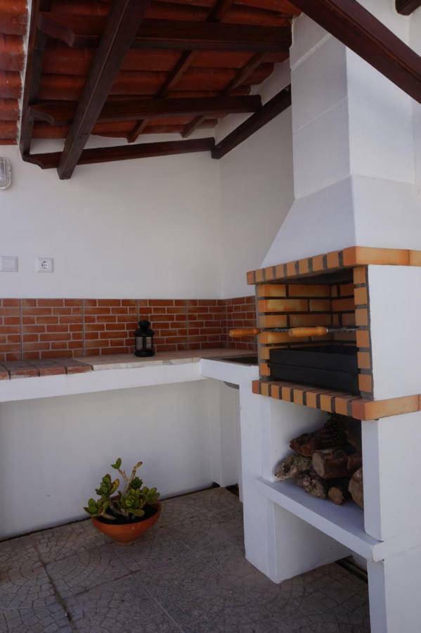 Trivial Pisão - Casa de Férias, para a sua Família Raposeira  Extérieur photo
